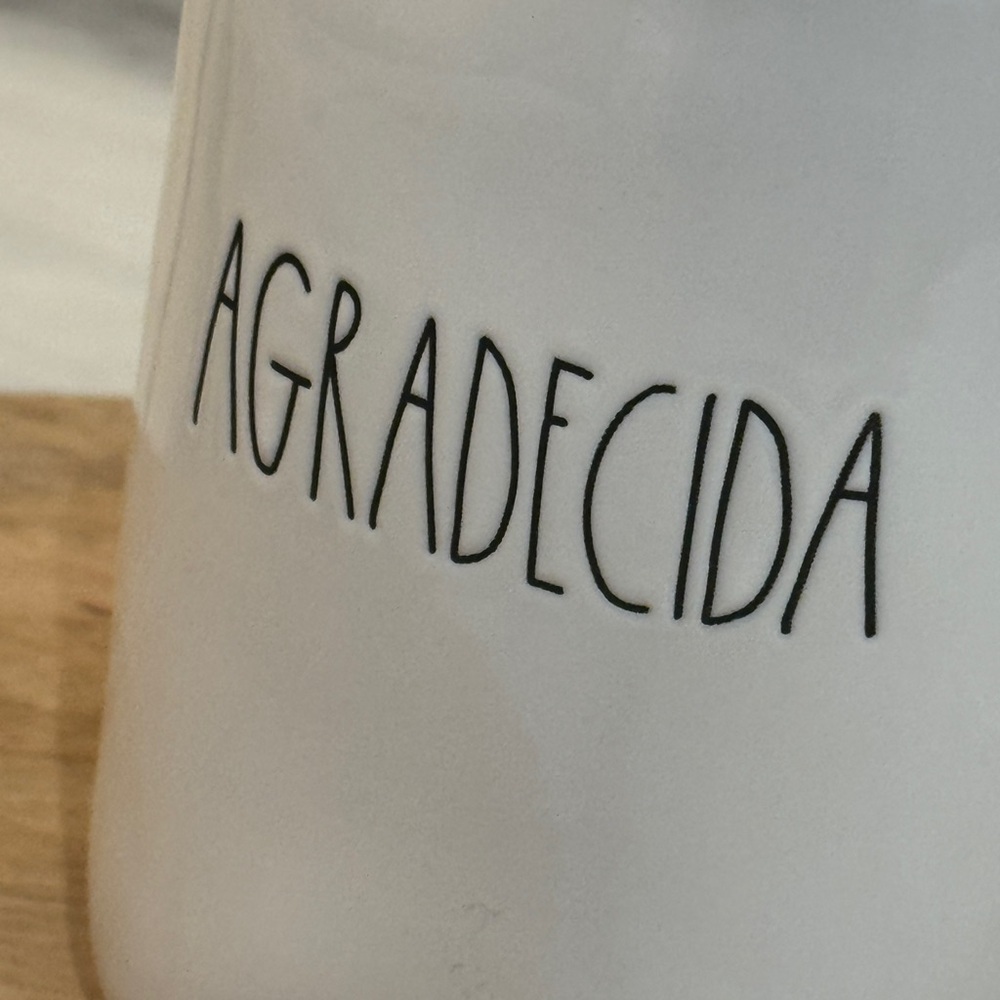 Rae Dunn AGRADECIDA “Grateful” Espanol Coffee Tea Mug White Ceramic - Picture 5 of 5